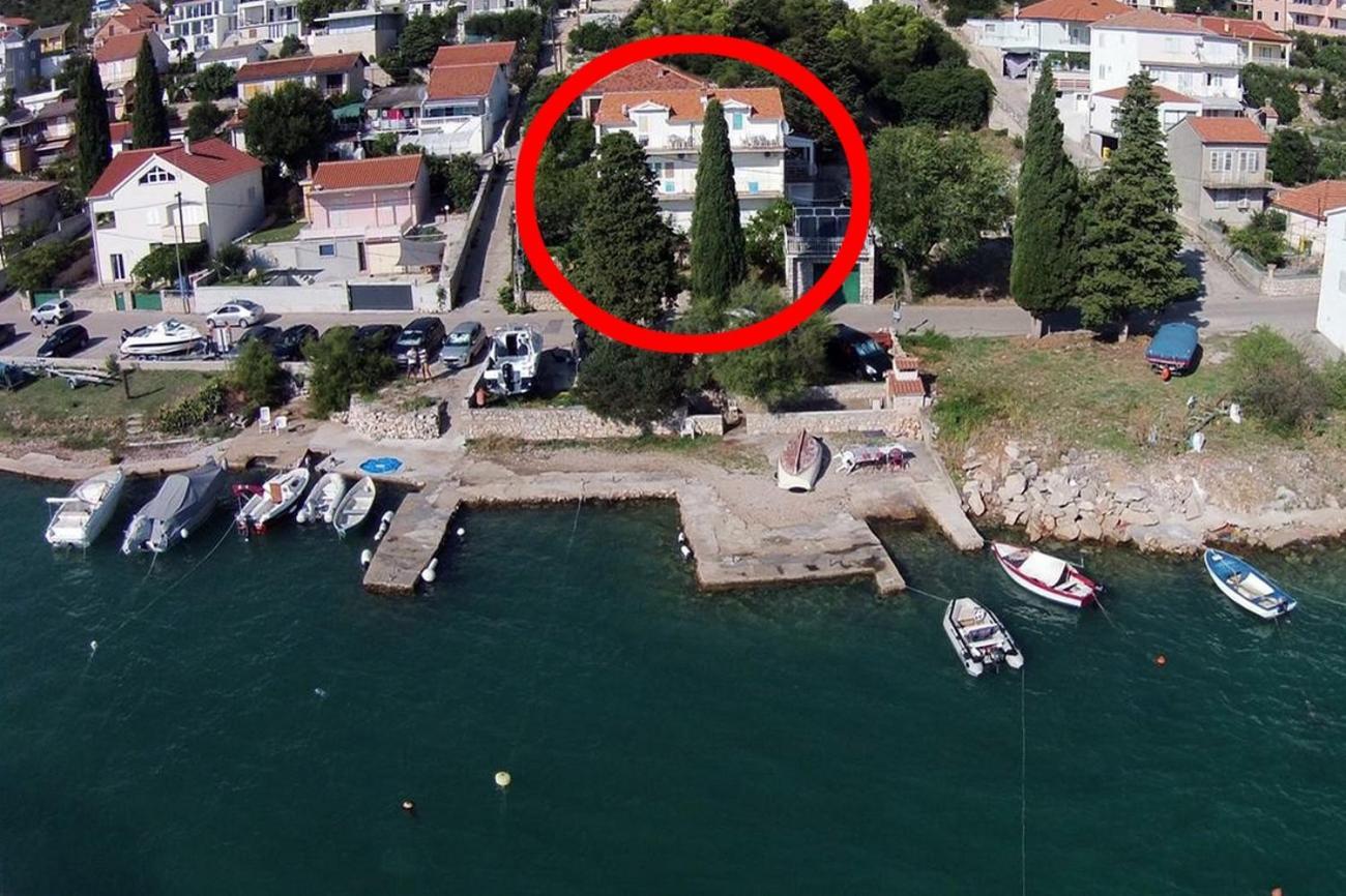 Apartments By The Sea Tisno, Murter - 5141 Exterior photo