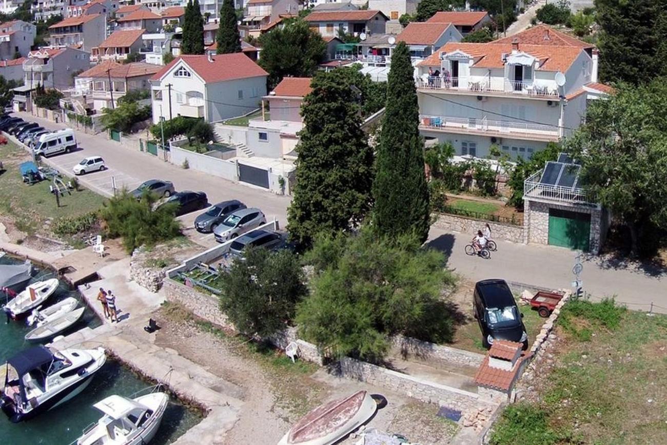 Apartments By The Sea Tisno, Murter - 5141 Exterior photo